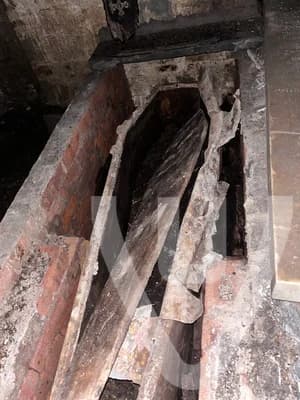 Community photo of The Church of S in United Kingdom by Demi.new - Photo 2