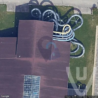 Hilton Waterpark abandoned location in Ohio, Ohio, United States - Swimmingpool for urban exploration