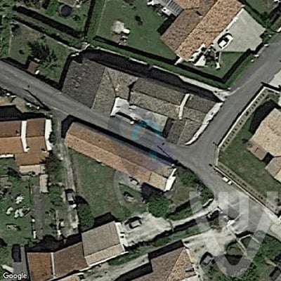 Maison Patrick Henry abandoned location in Nouvelle-Aquitaine, Nouvelle-Aquitaine, France - House for urban exploration