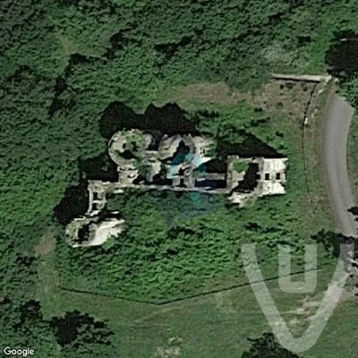 Wolf Wood Castle / Chateau du bois au loup abandoned location in Brittany, Brittany, France - Castle for urban exploration