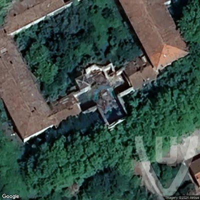Pensionnat Joseph Vacher abandoned location in Occitanie, Occitanie, France - School for urban exploration